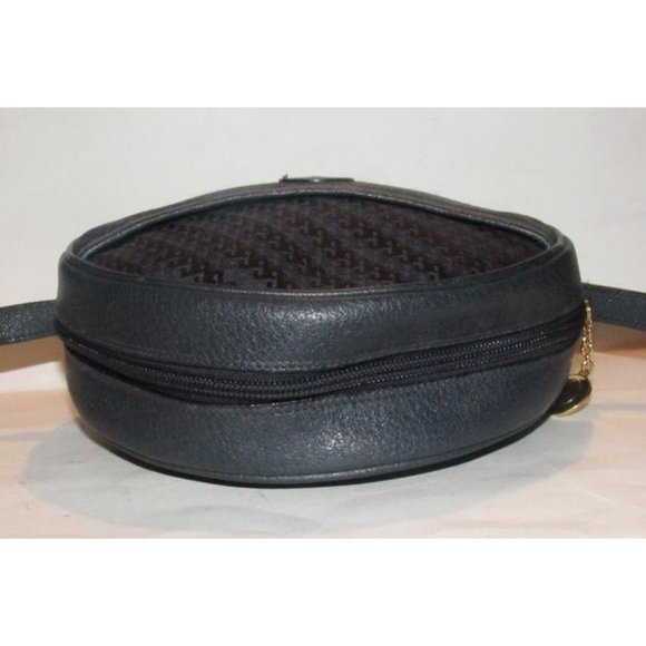 Gucci Vintage Navy Blue Canteen Style Dark Diagonal Square Print Canvas - Picture 7 of 12